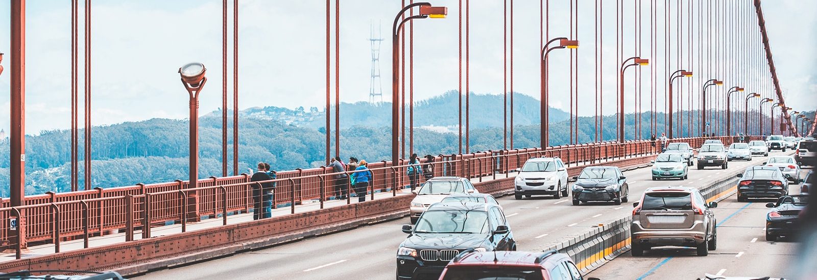 Heavy traffic and bridge closure in rush hour